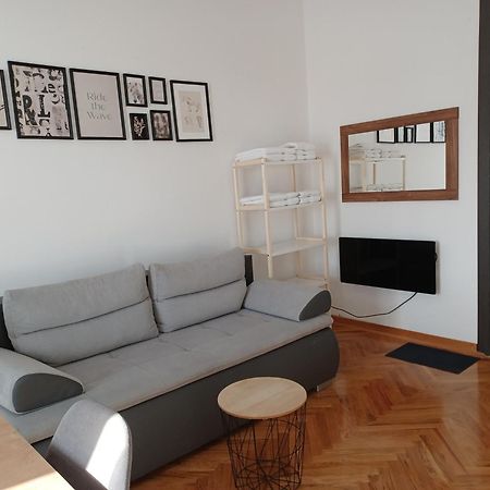 Apartment Hesperia Zagreb Buitenkant foto