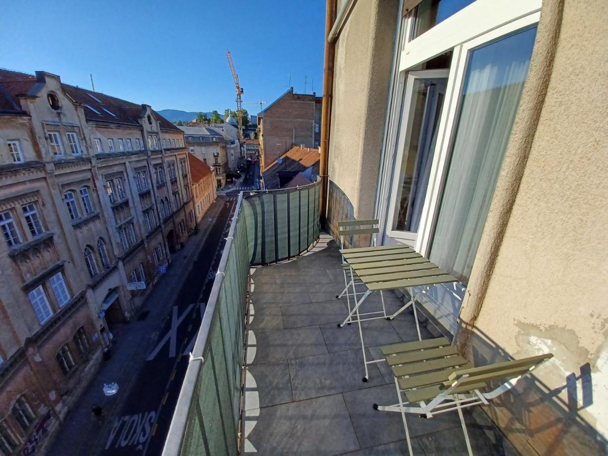Apartment Hesperia Zagreb Buitenkant foto