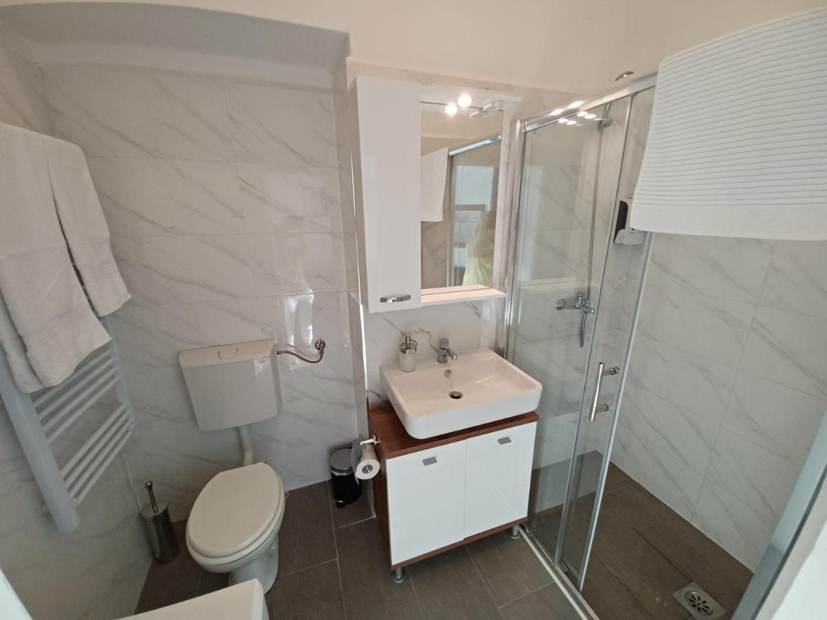Apartment Hesperia Zagreb Buitenkant foto