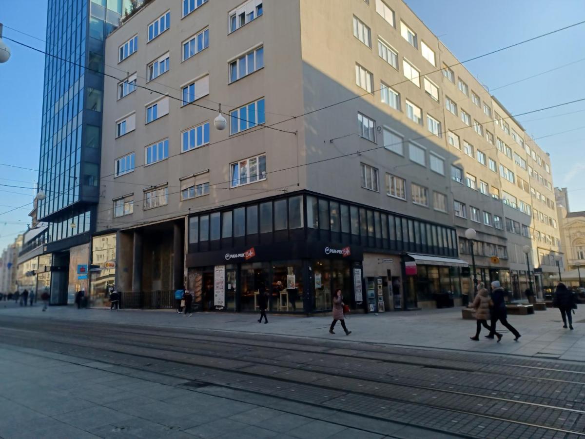 Apartment Hesperia Zagreb Buitenkant foto
