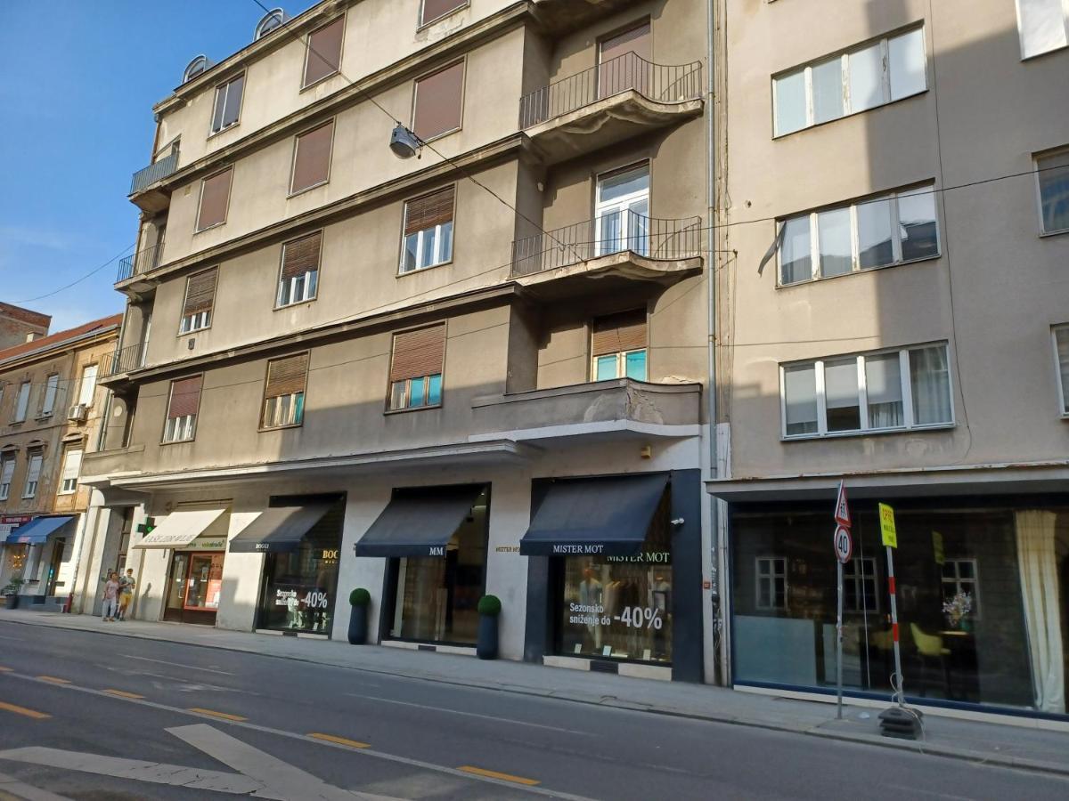Apartment Hesperia Zagreb Buitenkant foto