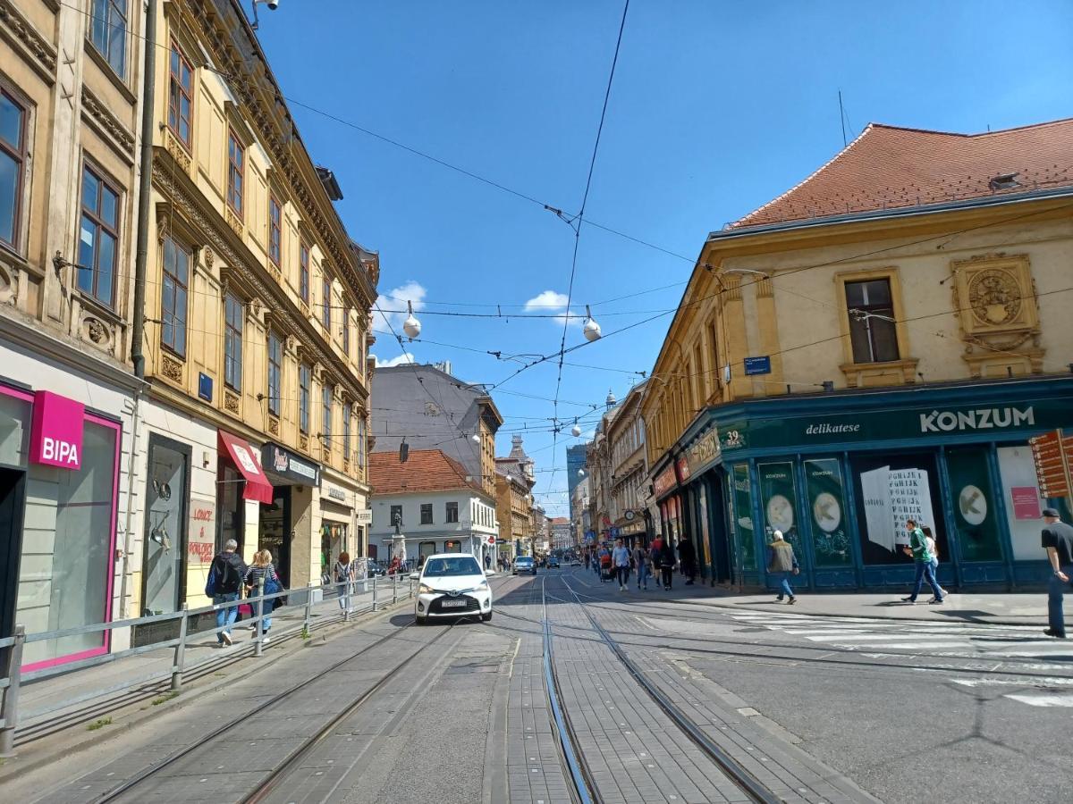 Apartment Hesperia Zagreb Buitenkant foto
